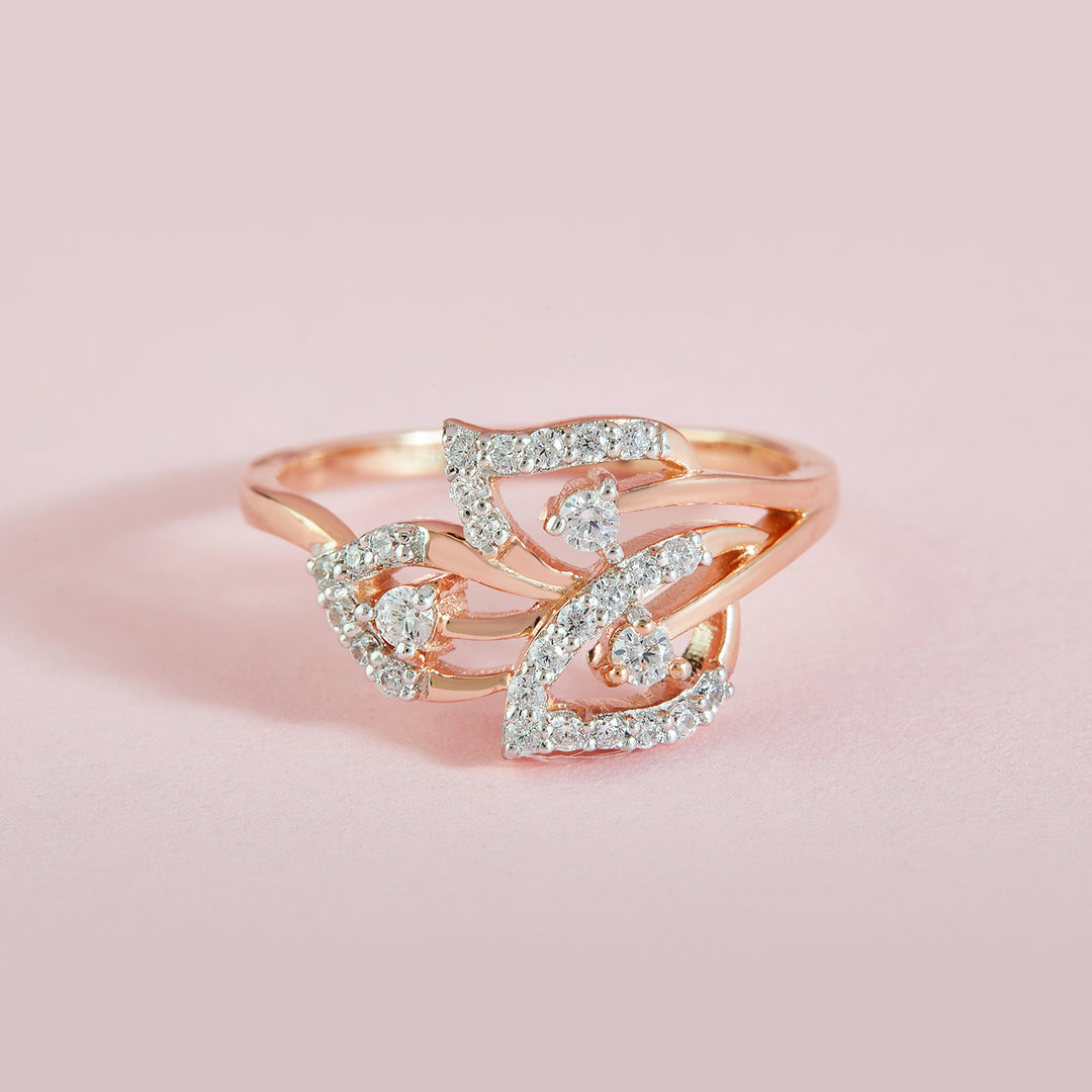 Contemporary Leaf Pattern Lab Grown Diamond Ring